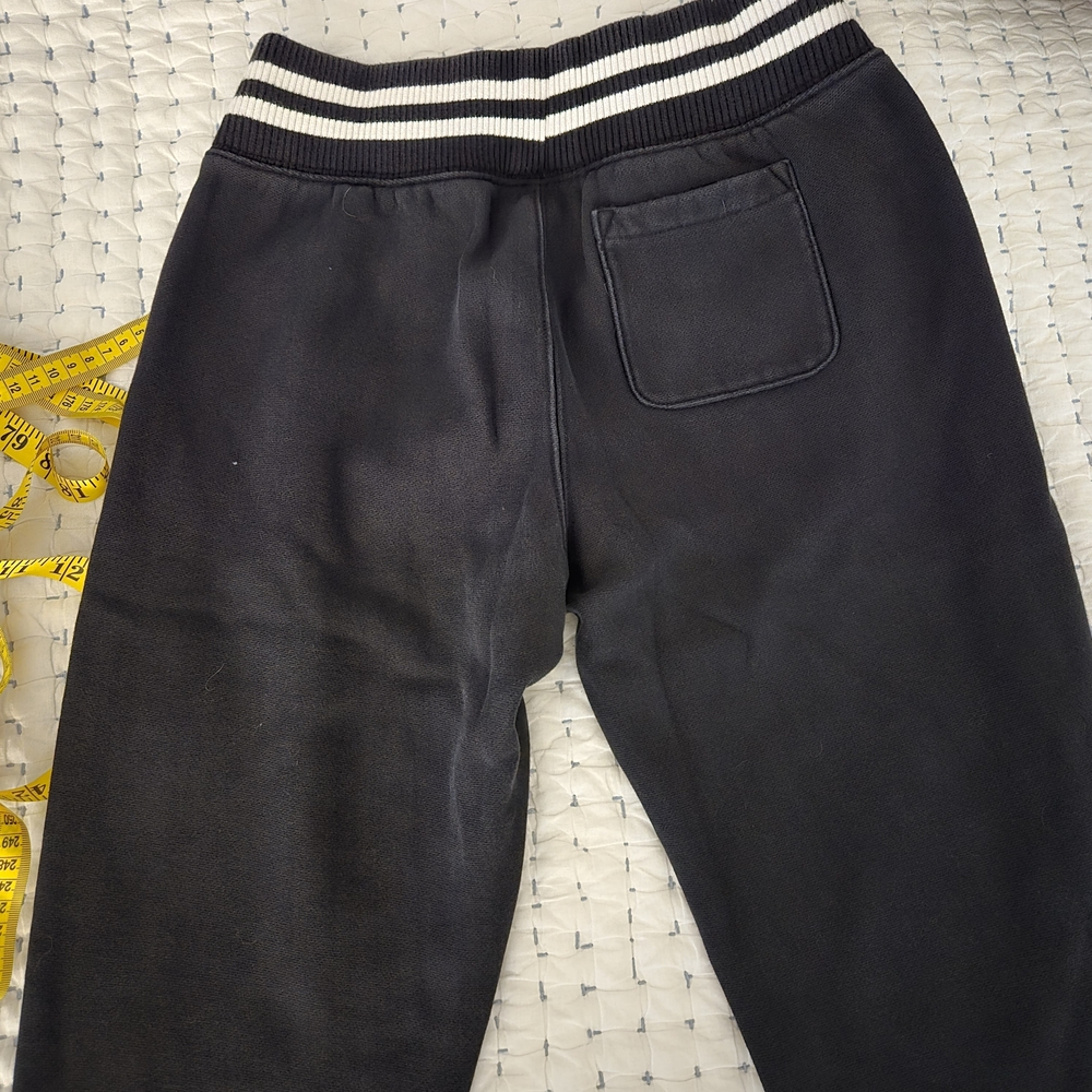 Champion Reverse Weave Joggers - Picture 6 of 9